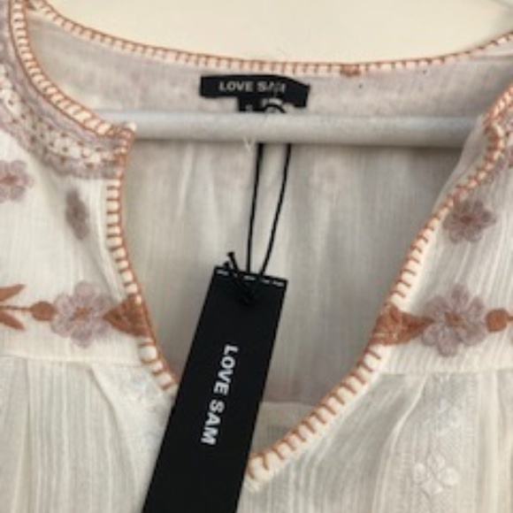 Love Sam Embroidered Bell Sleeve Shift Dress - Picture 5 of 5